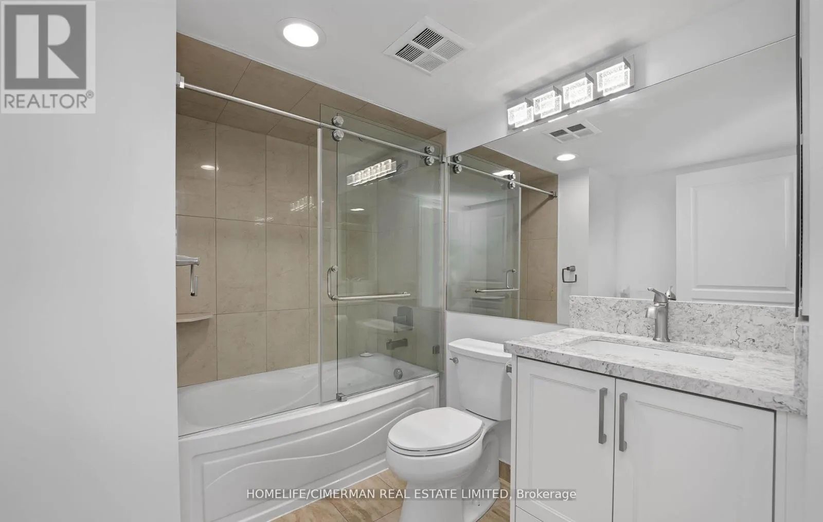 1327 - 15 NORTHTOWN WAY