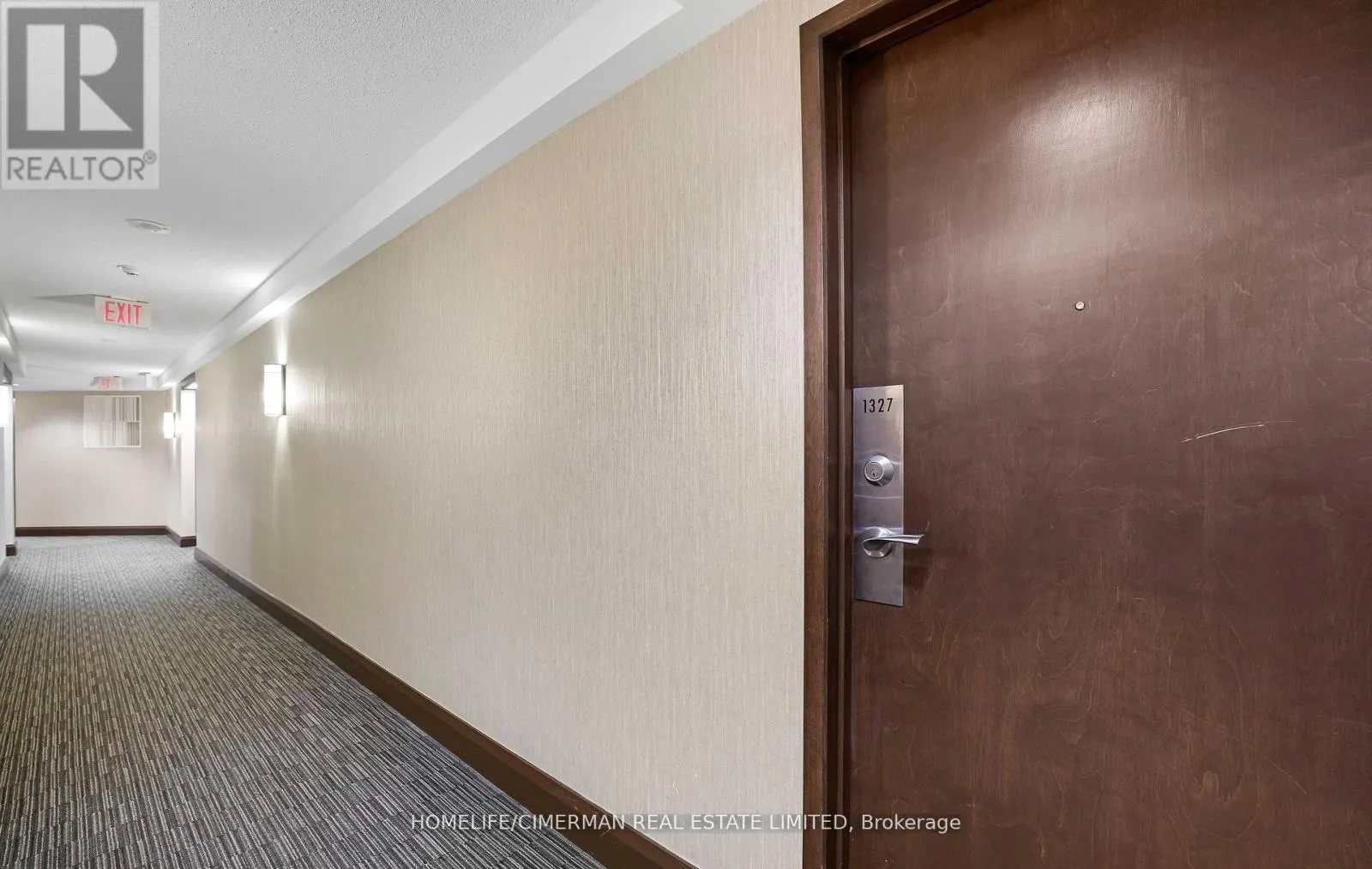 1327 - 15 NORTHTOWN WAY