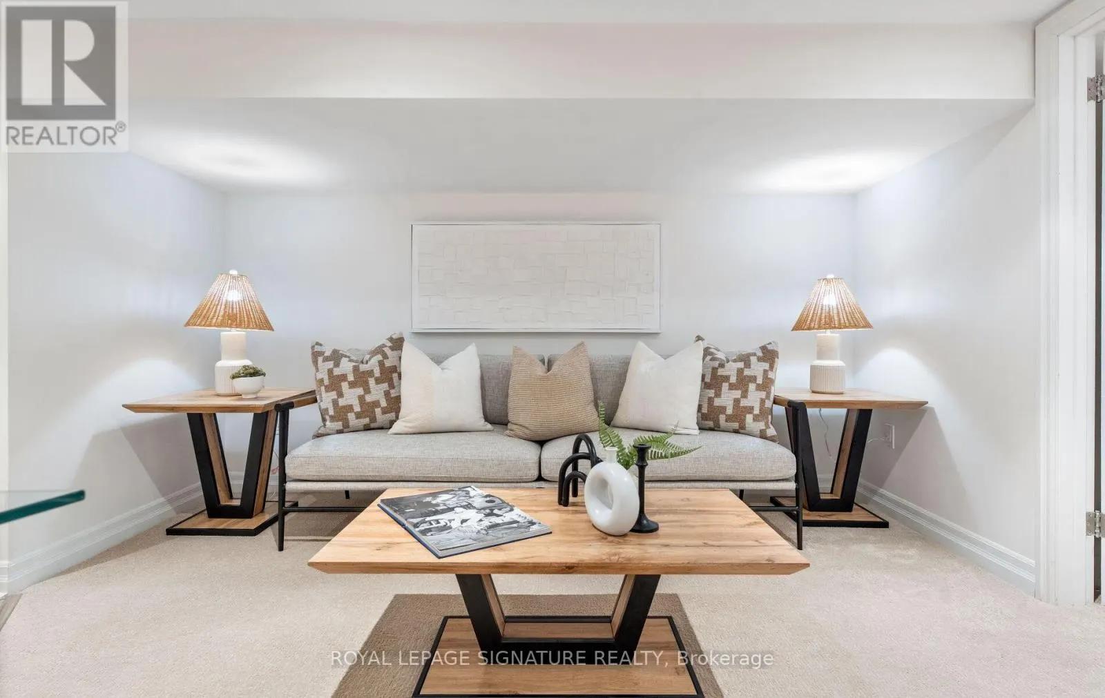 45 HILLSDALE AVENUE W
