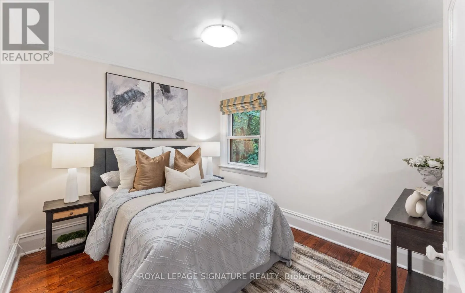 45 HILLSDALE AVENUE W
