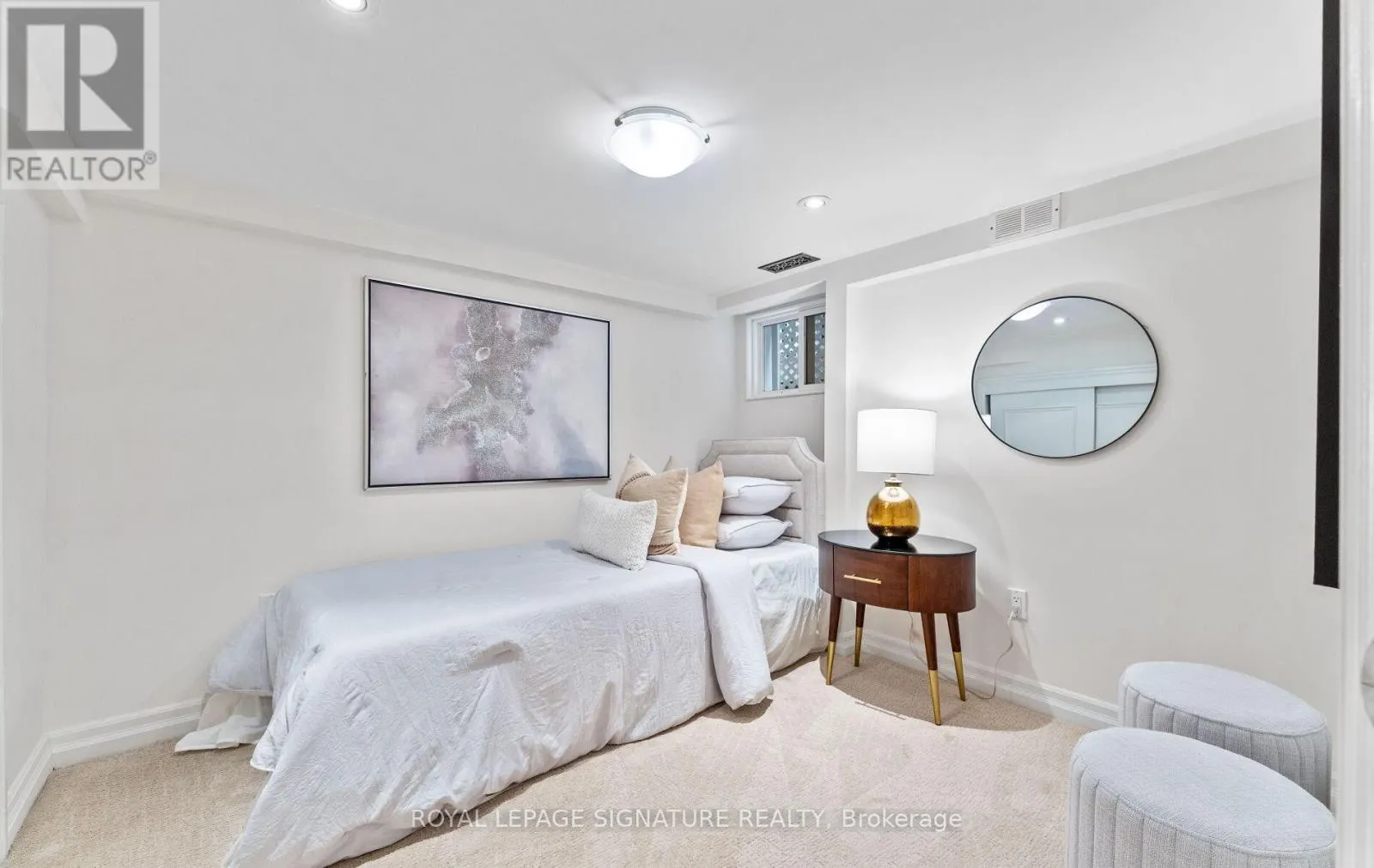 45 HILLSDALE AVENUE W