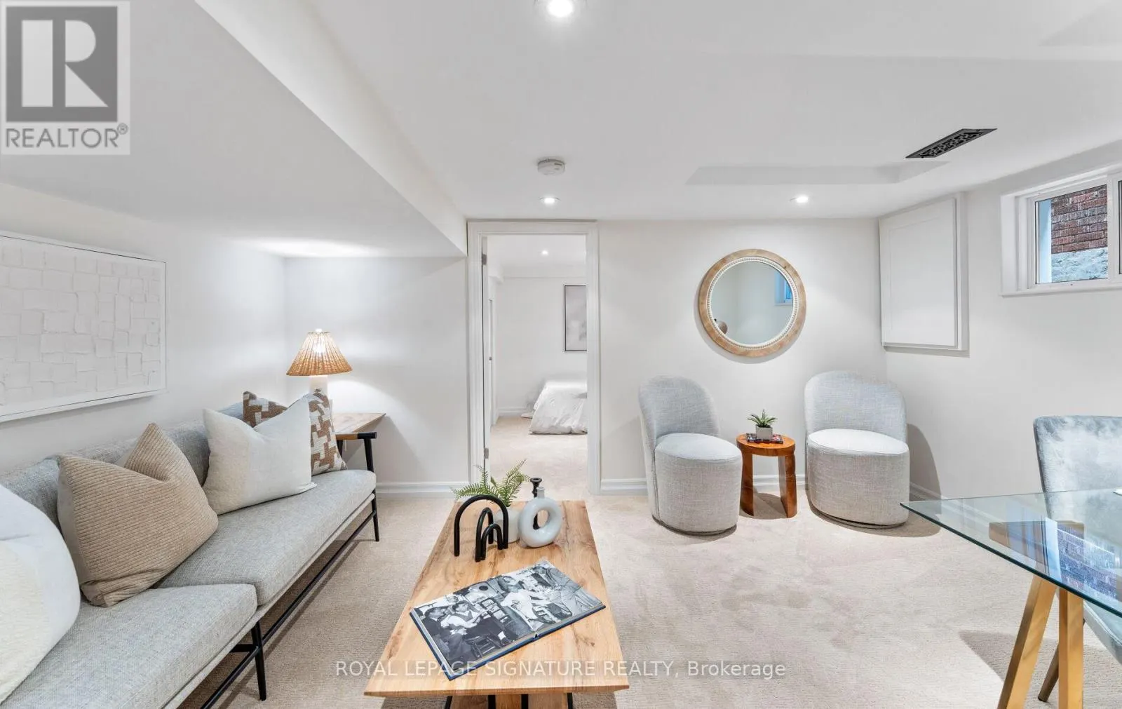 45 HILLSDALE AVENUE W