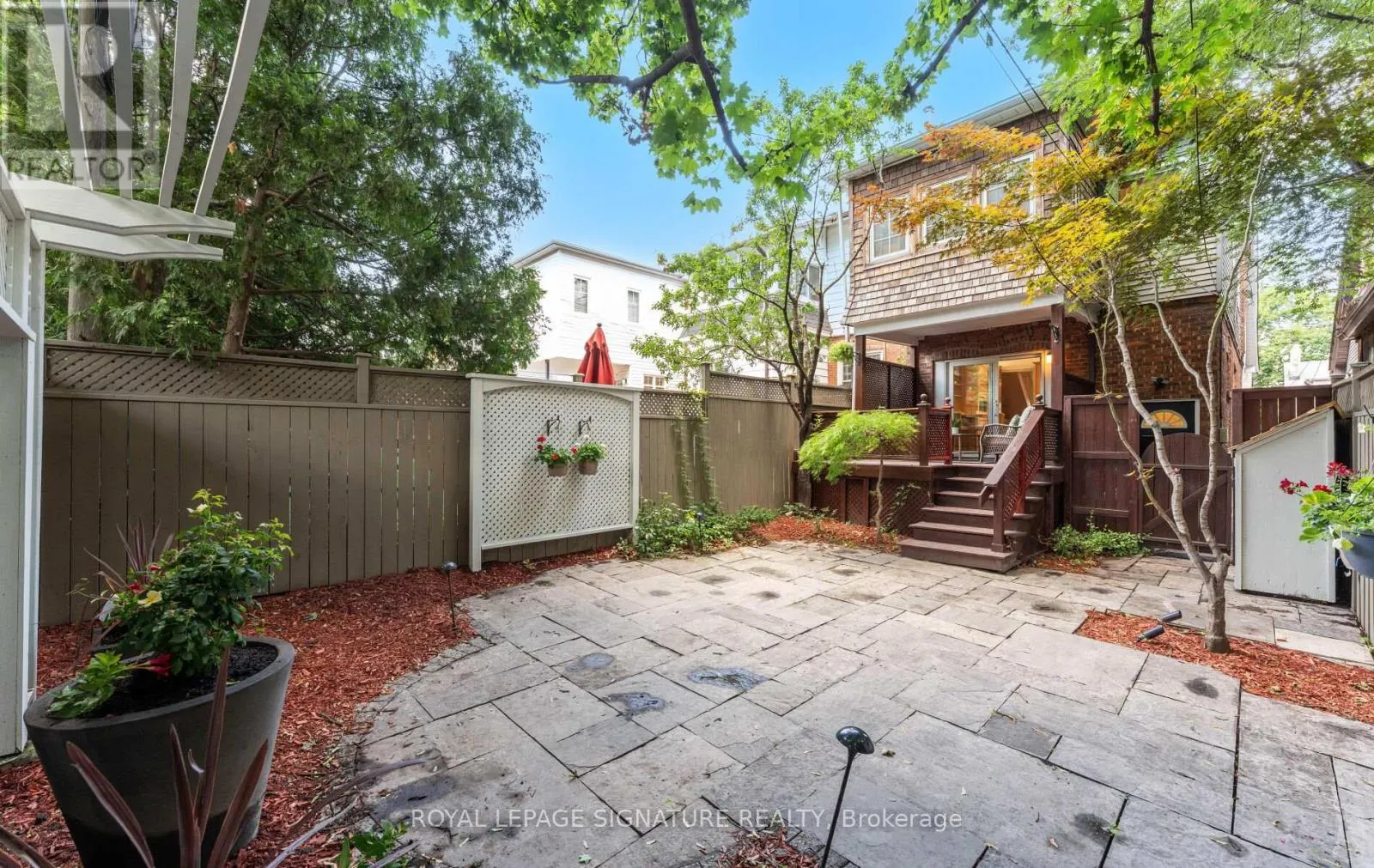 45 HILLSDALE AVENUE W