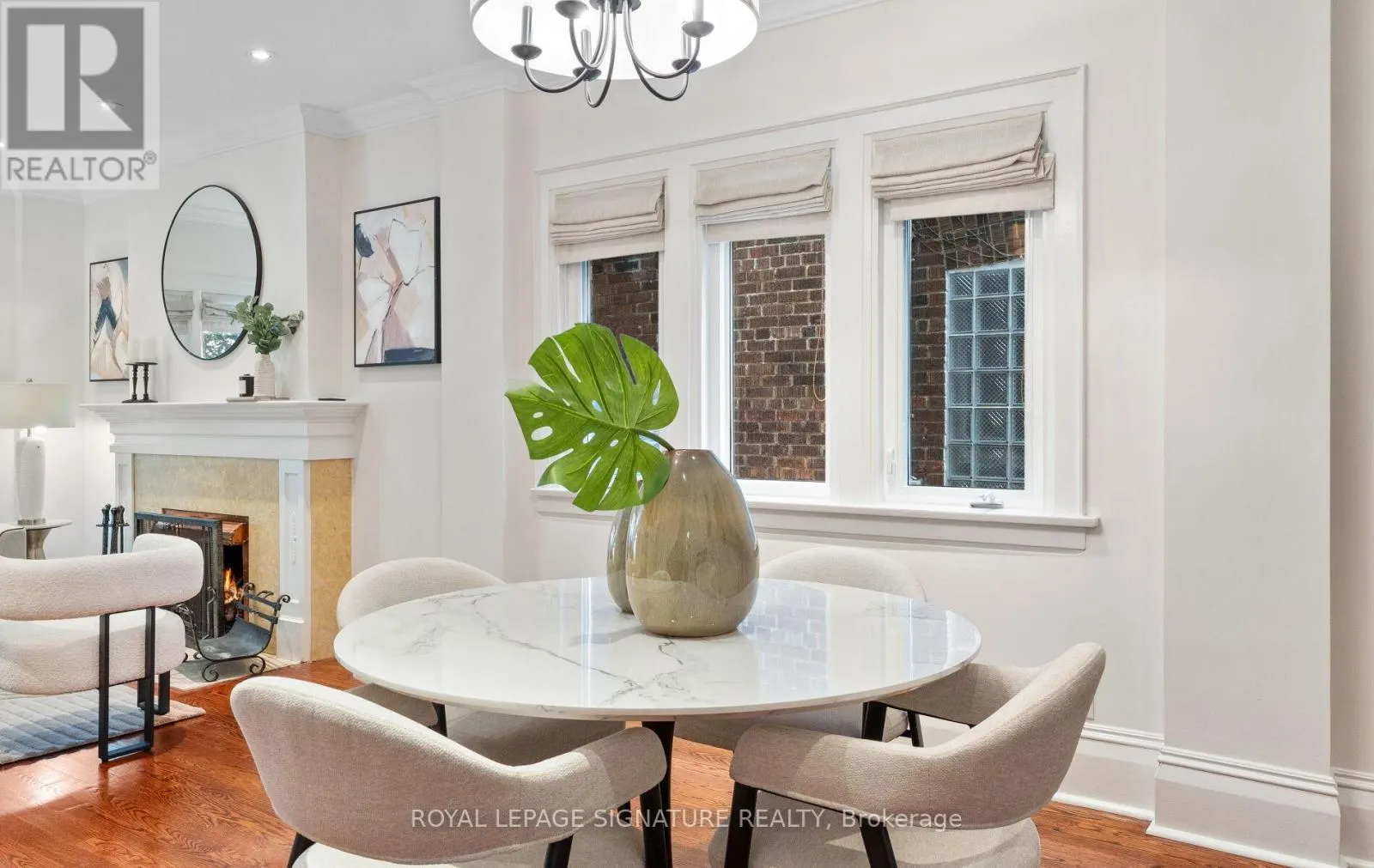 45 HILLSDALE AVENUE W