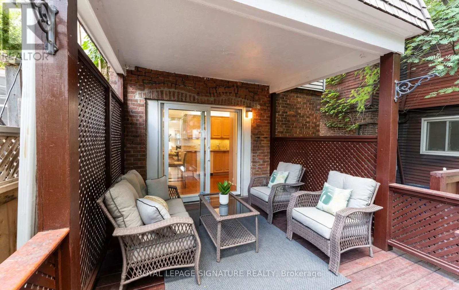 45 HILLSDALE AVENUE W