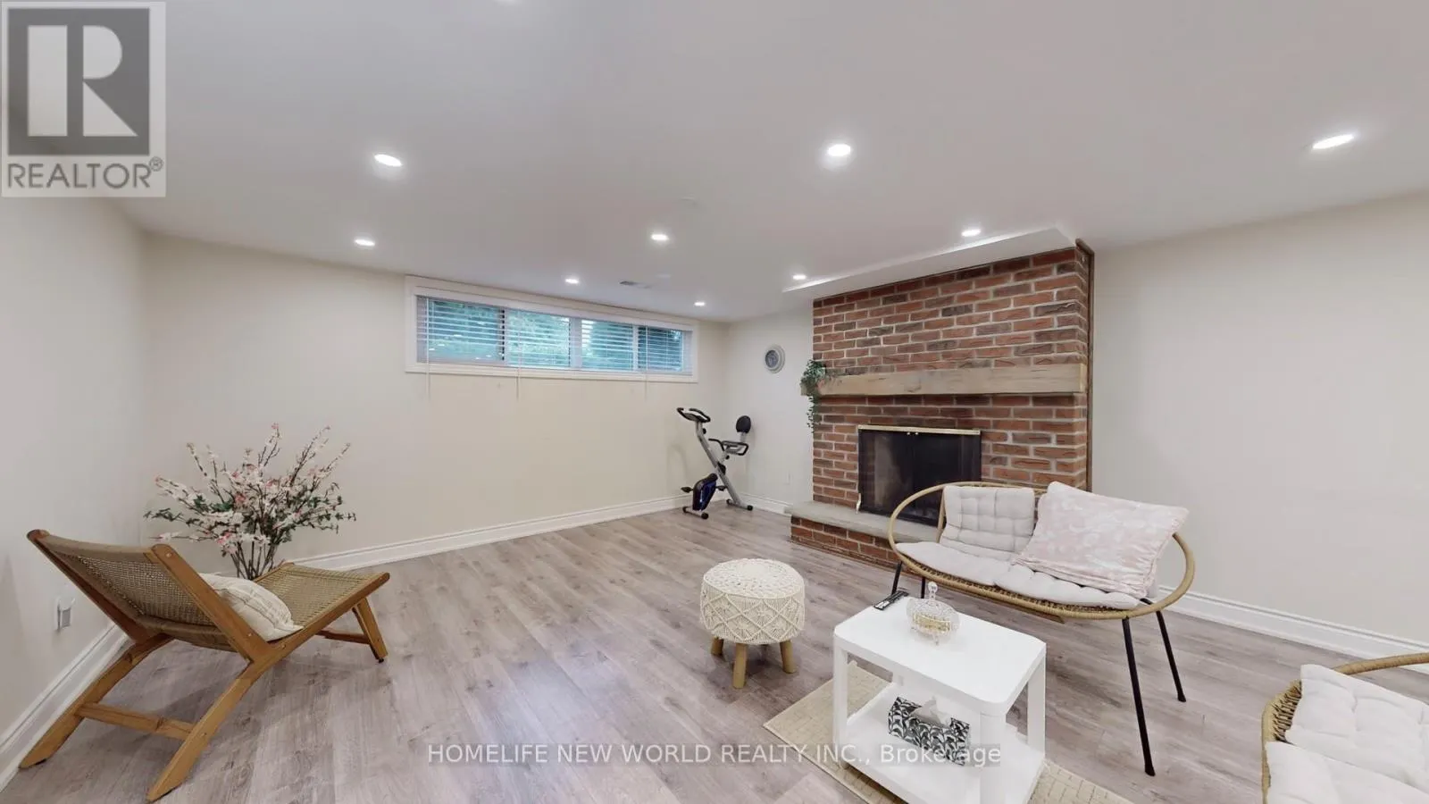 11 ELYNHILL DRIVE