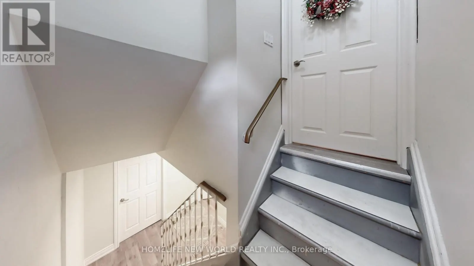 11 ELYNHILL DRIVE