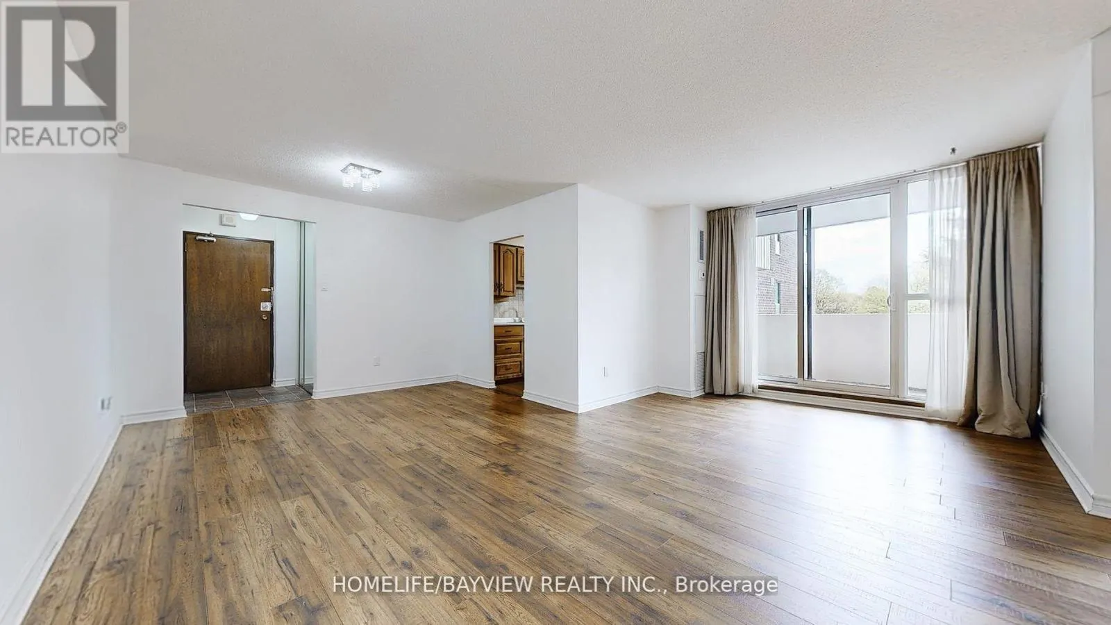 301 - 5 OLD SHEPPARD AVENUE