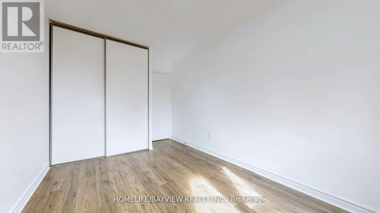 301 - 5 OLD SHEPPARD AVENUE