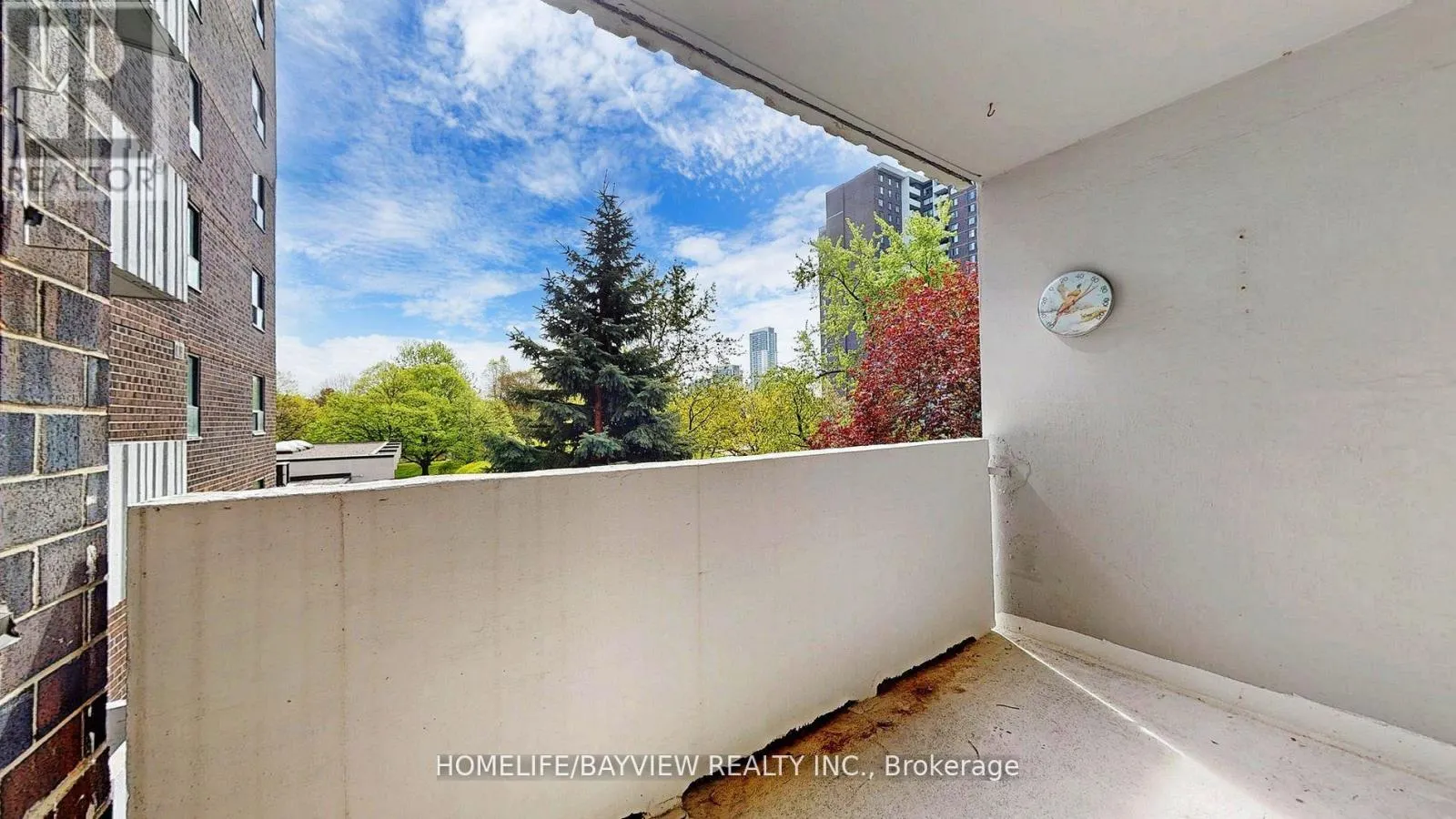 301 - 5 OLD SHEPPARD AVENUE