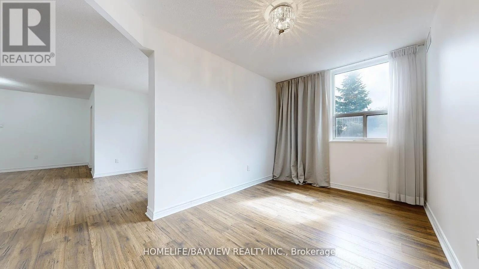 301 - 5 OLD SHEPPARD AVENUE