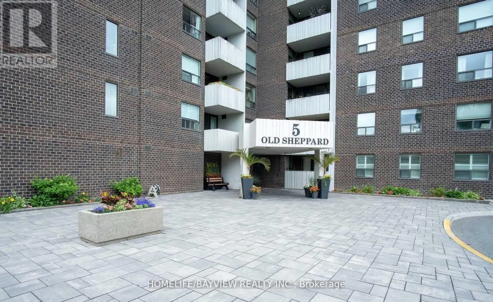301 - 5 OLD SHEPPARD AVENUE