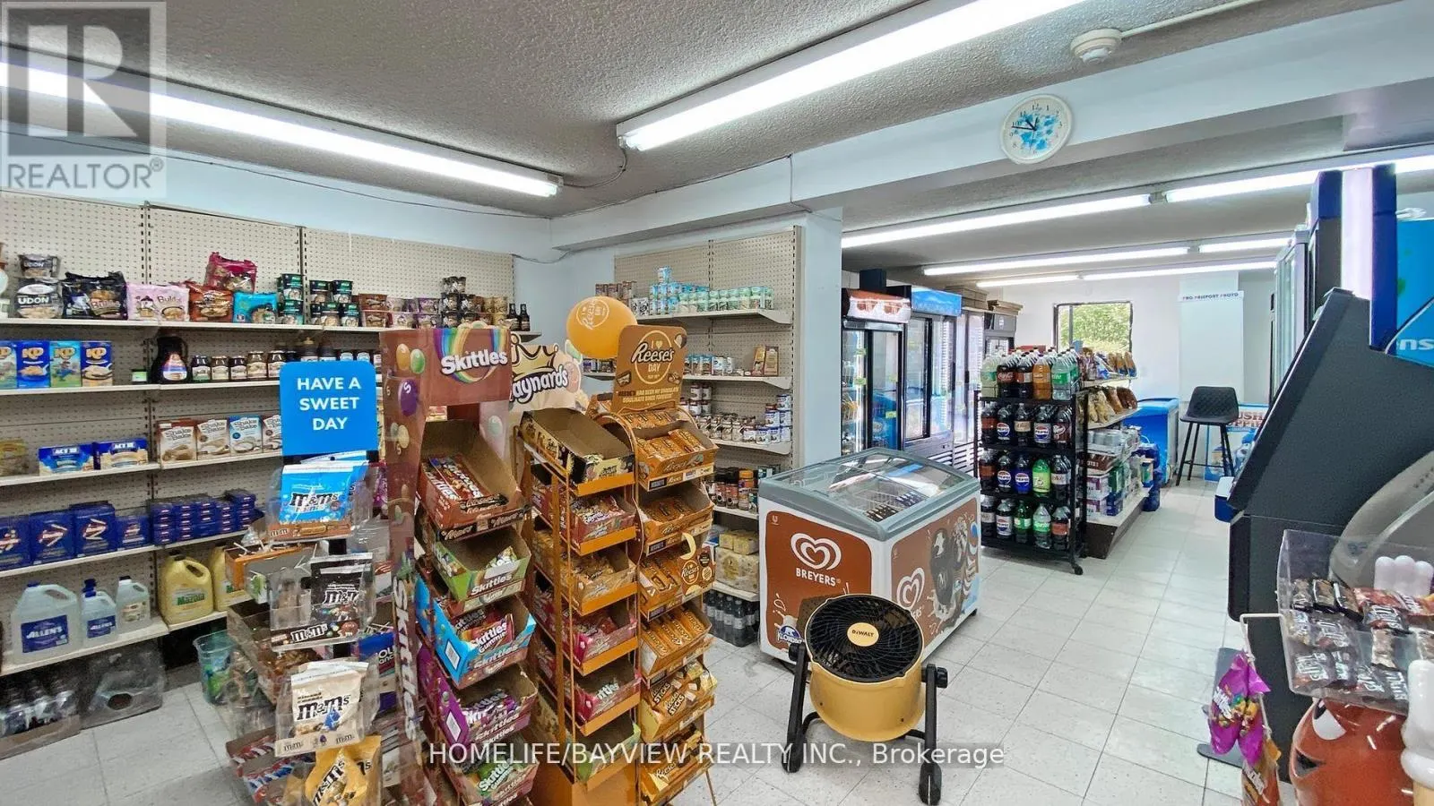 301 - 5 OLD SHEPPARD AVENUE
