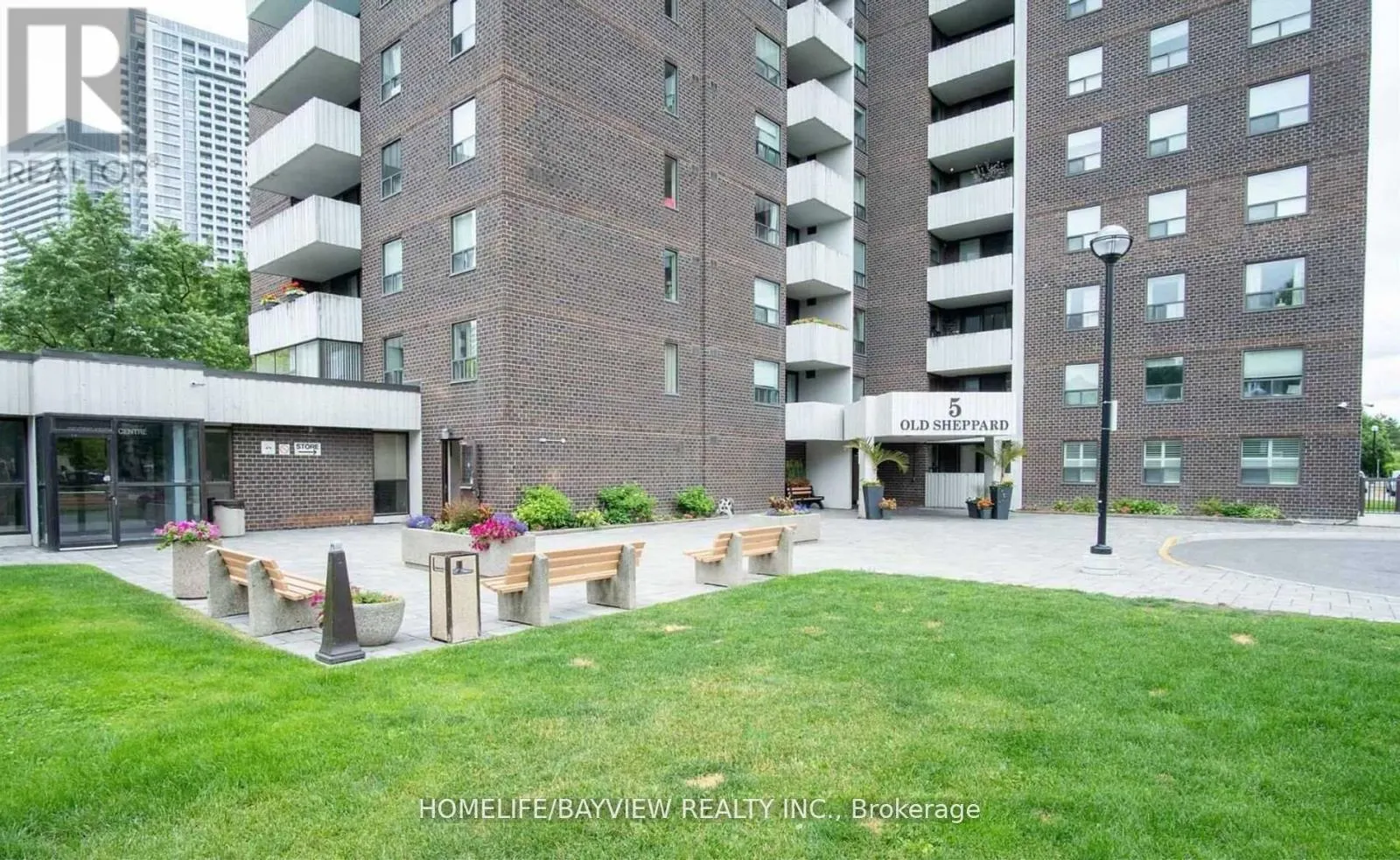 301 - 5 OLD SHEPPARD AVENUE