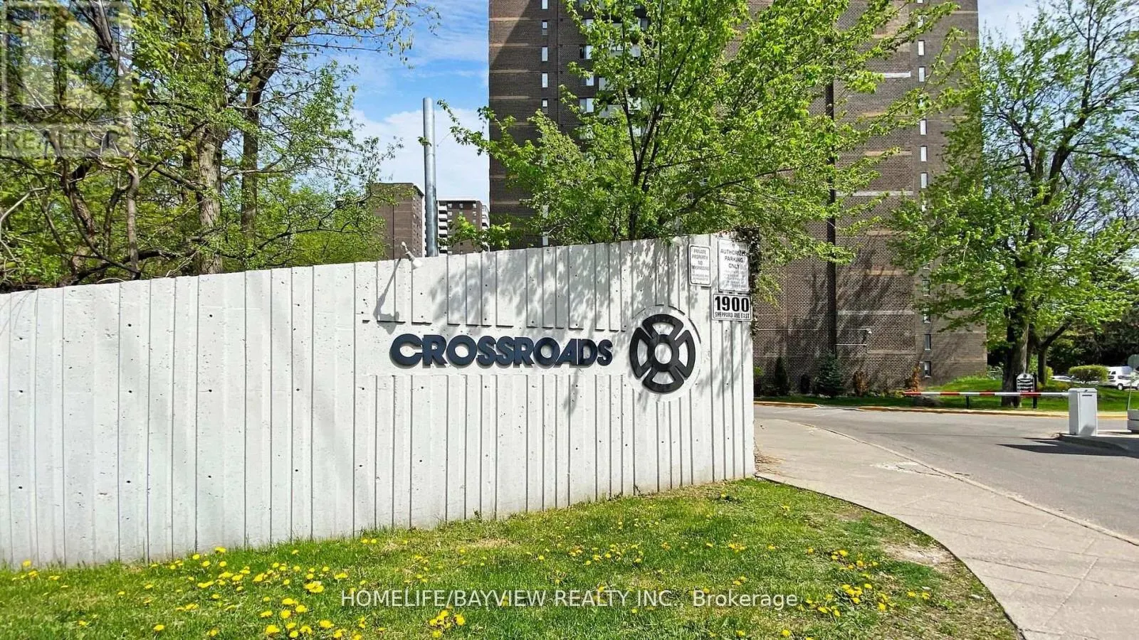 301 - 5 OLD SHEPPARD AVENUE