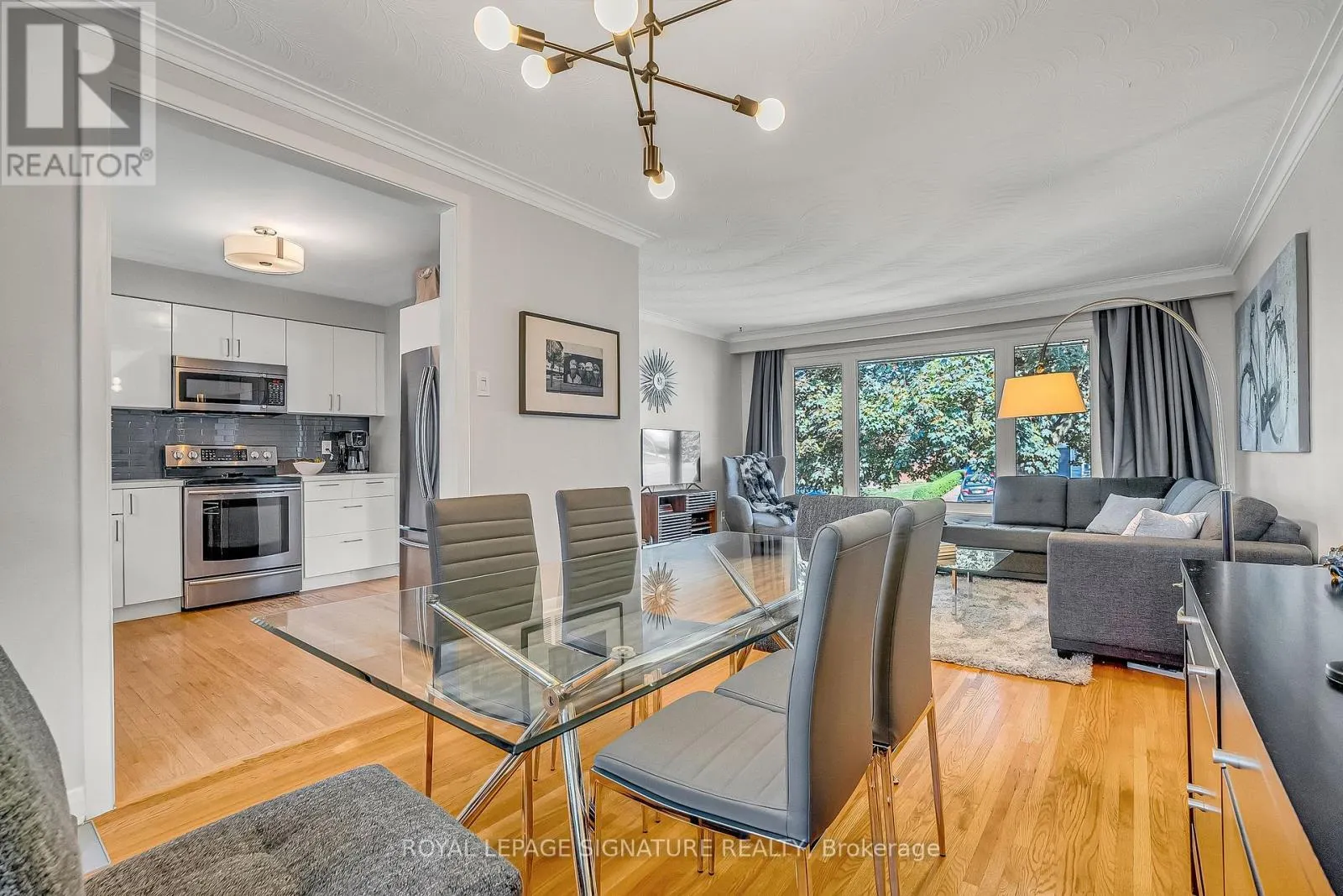 19 CARONPORT CRESCENT