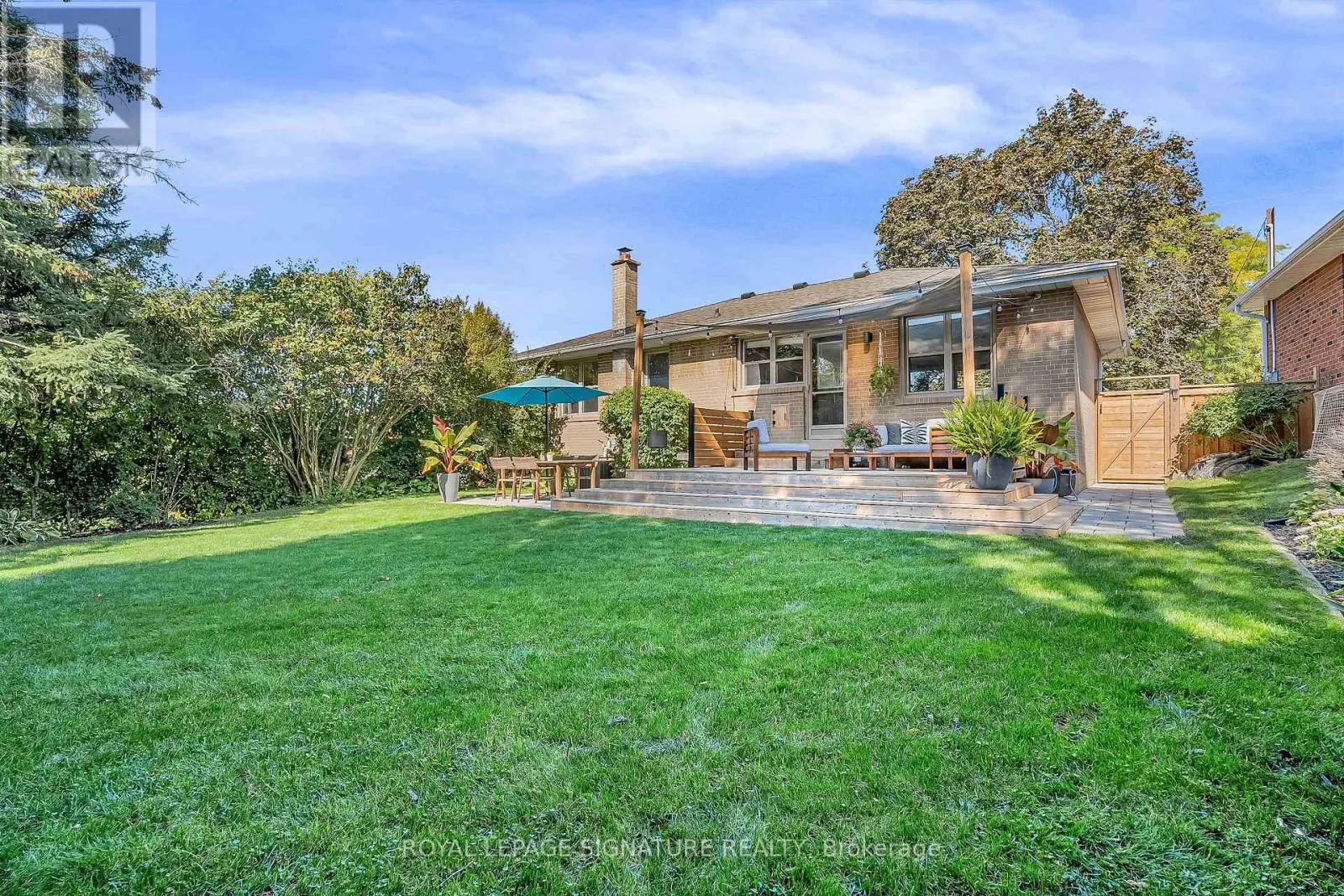 19 CARONPORT CRESCENT