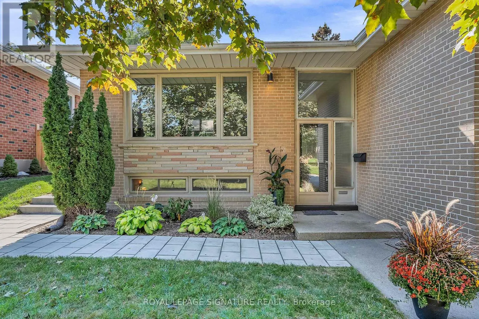 19 CARONPORT CRESCENT