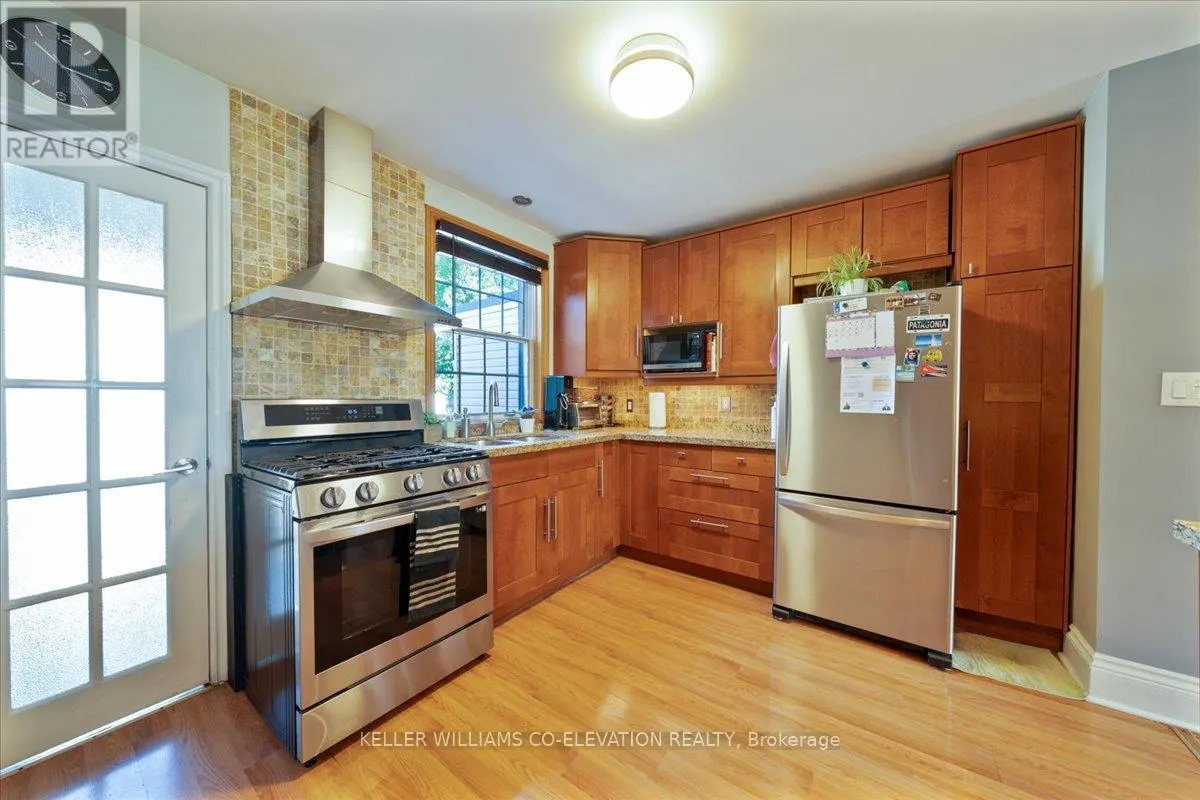 638 WINONA DRIVE