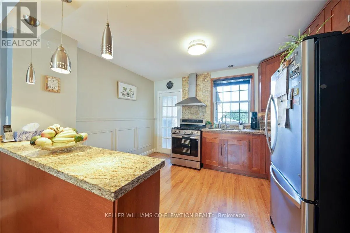 638 WINONA DRIVE