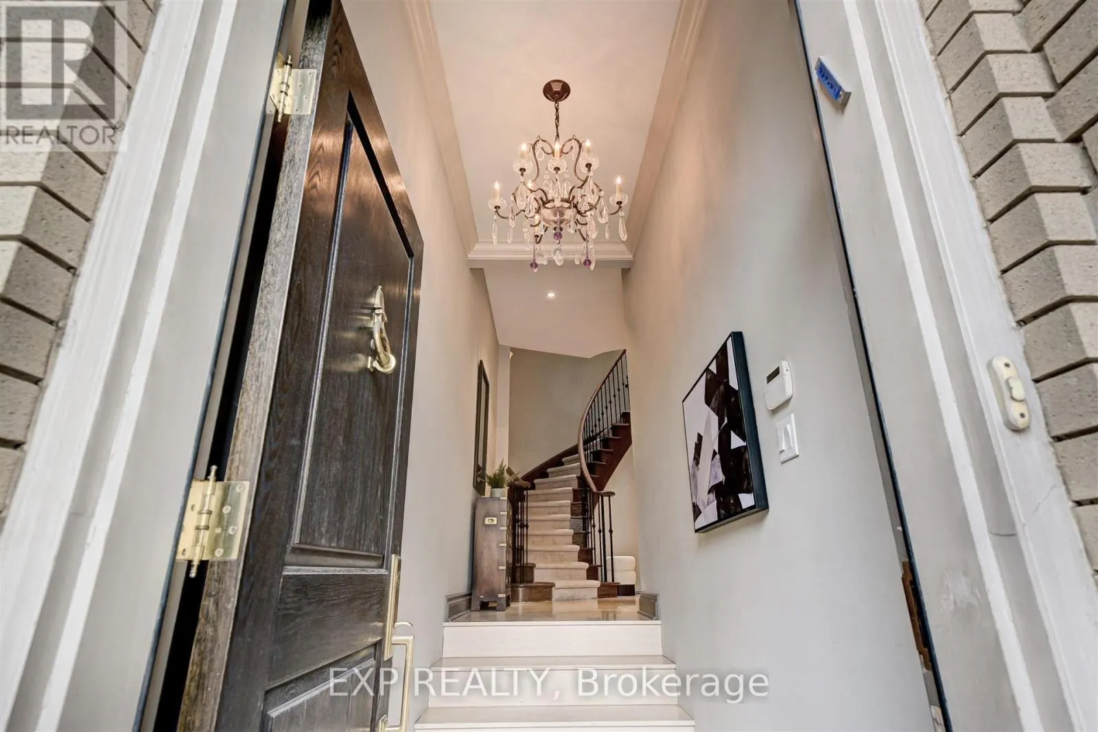 13 BALMORAL AVENUE