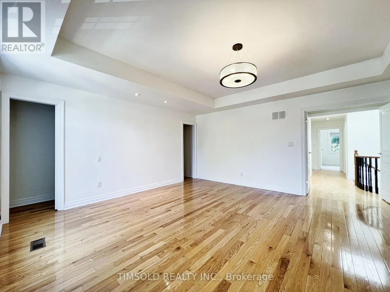 507 BROADWAY AVENUE