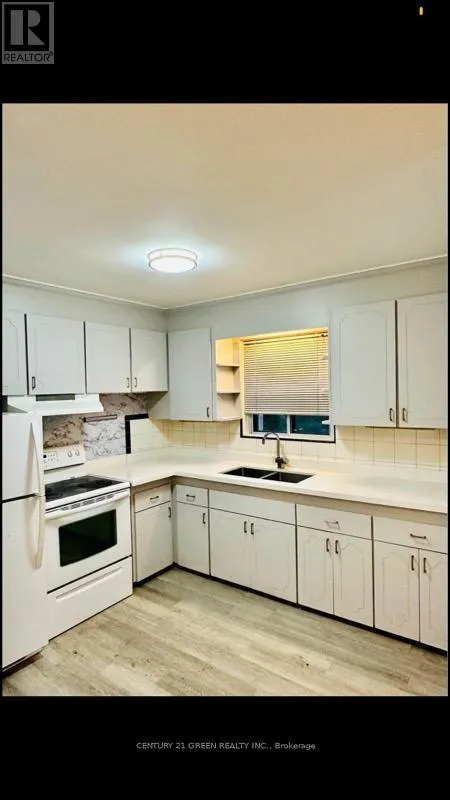 26 KENTON DRIVE