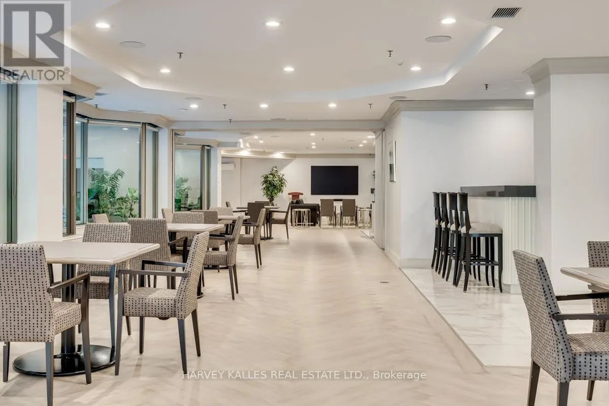727 - 3600 YONGE STREET