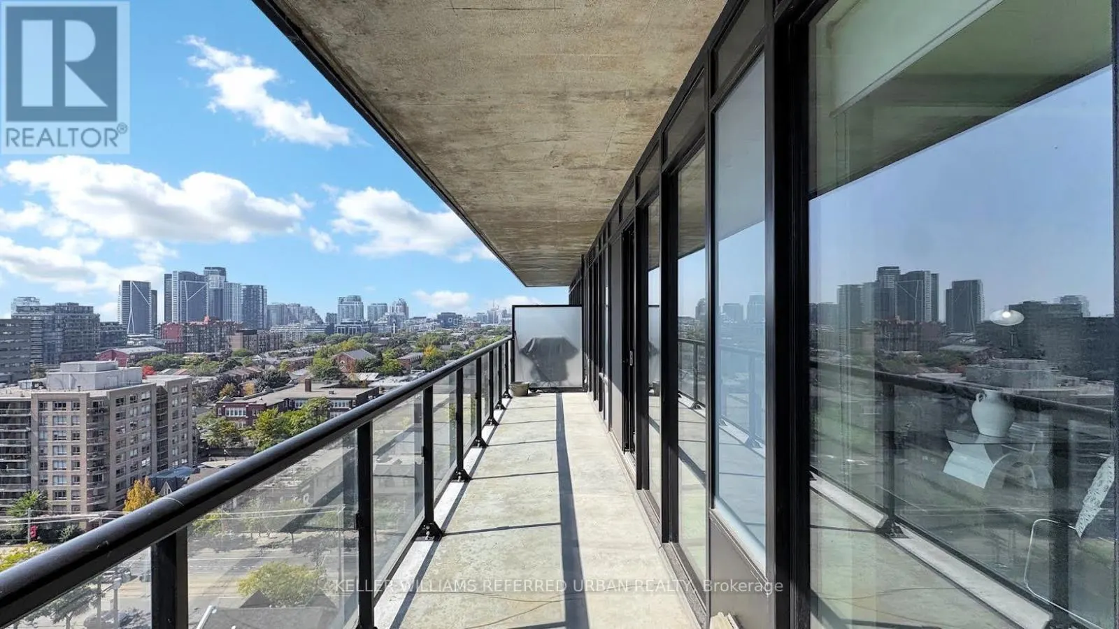 1206 - 608 RICHMOND STREET W