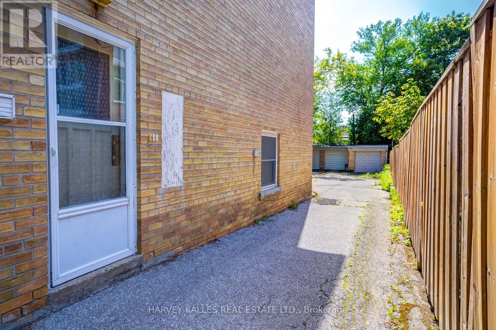 47 RANLEIGH AVENUE