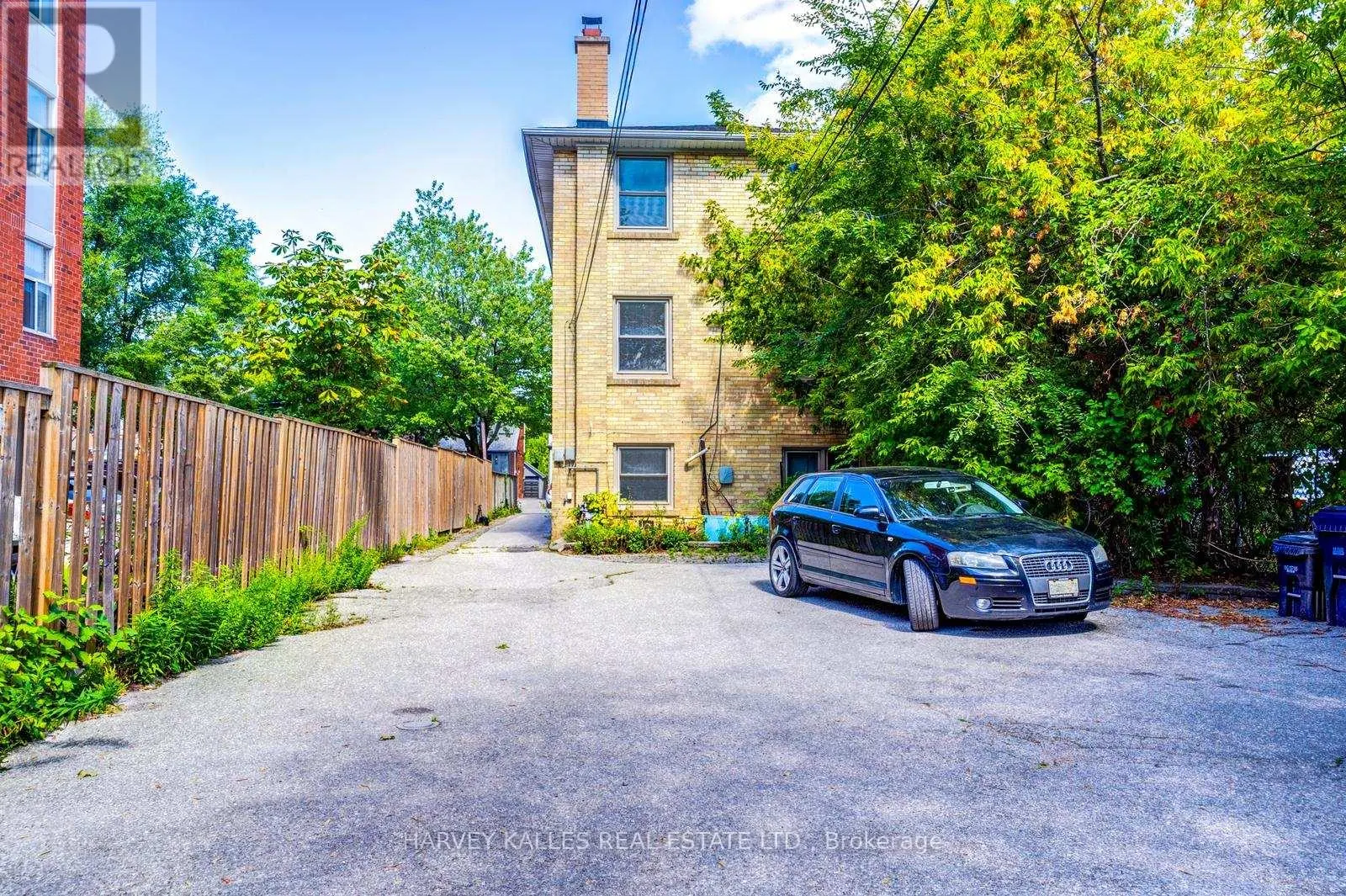 47 RANLEIGH AVENUE