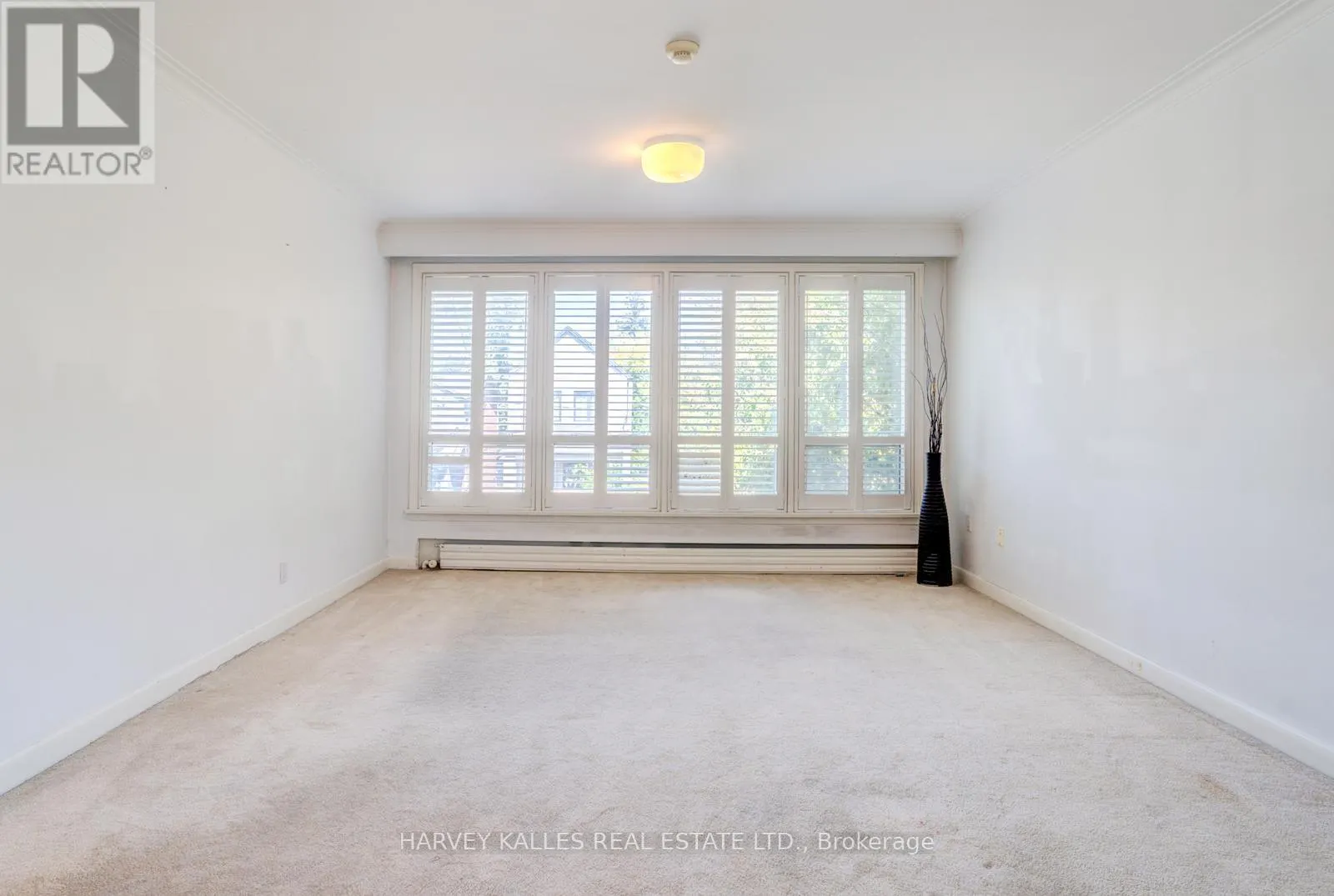 47 RANLEIGH AVENUE