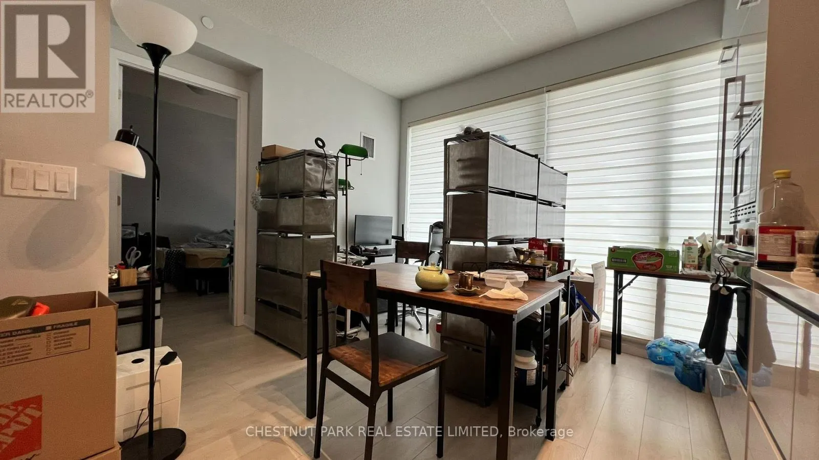 3206 - 2221 YONGE STREET