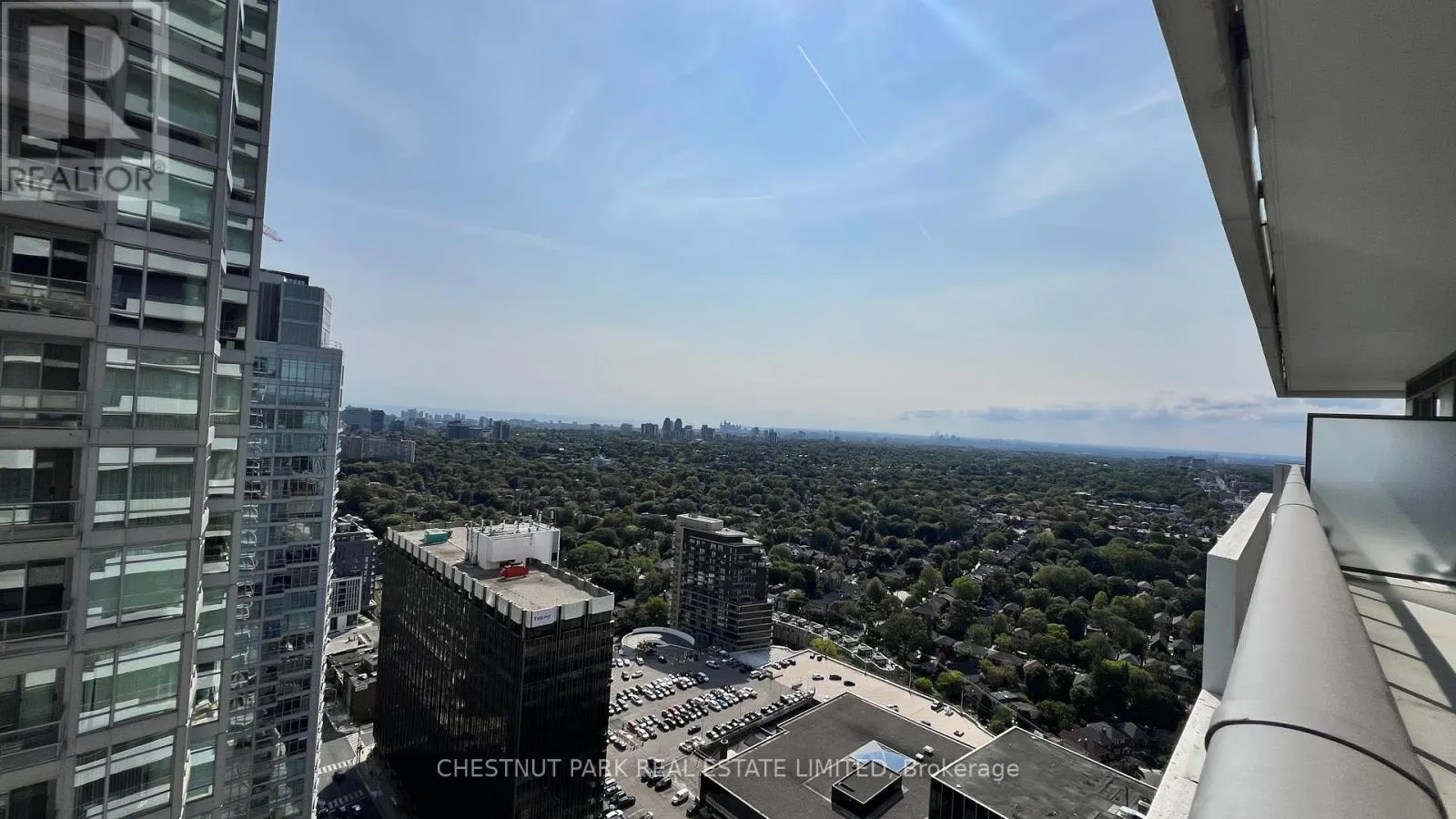 3206 - 2221 YONGE STREET