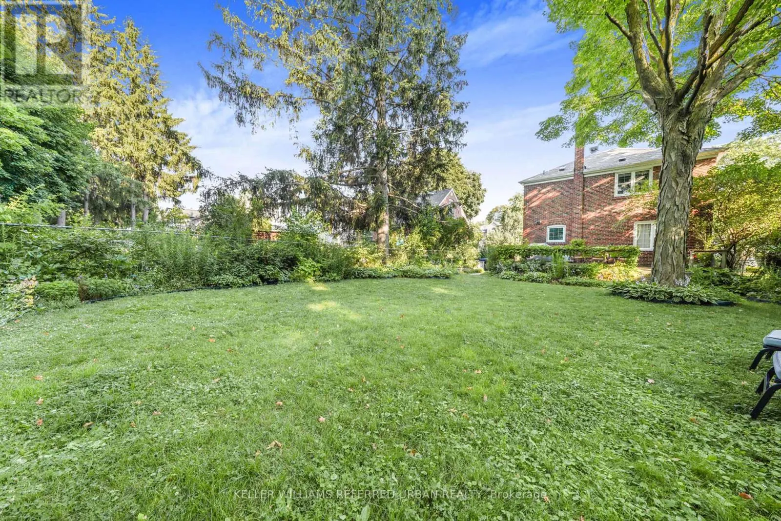 90 NORTON AVENUE