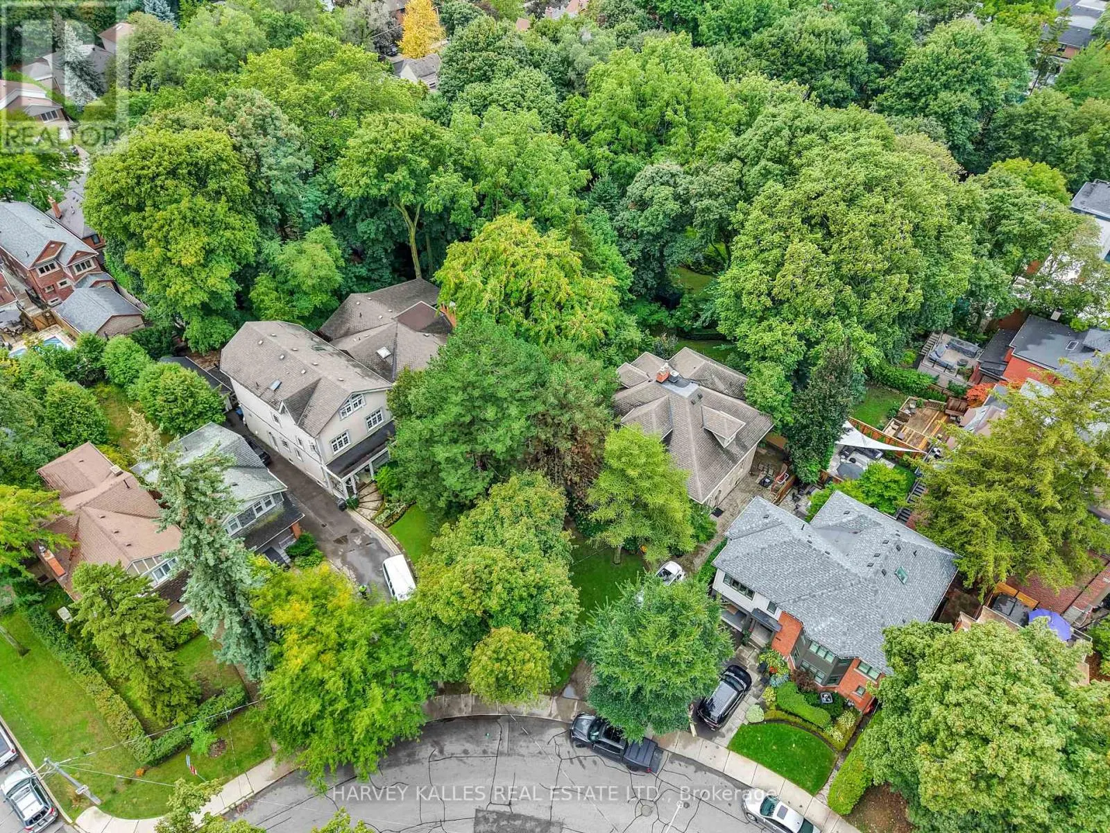 138 ROSEWELL AVENUE
