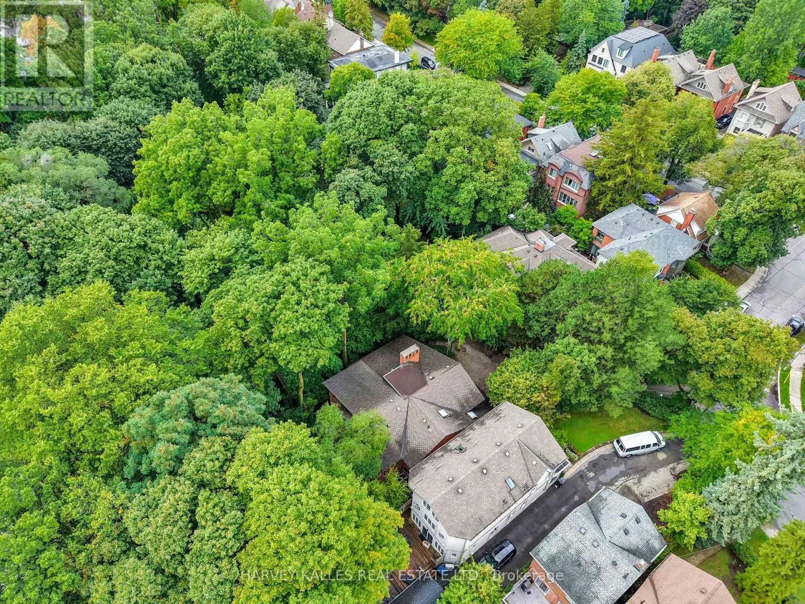 138 ROSEWELL AVENUE