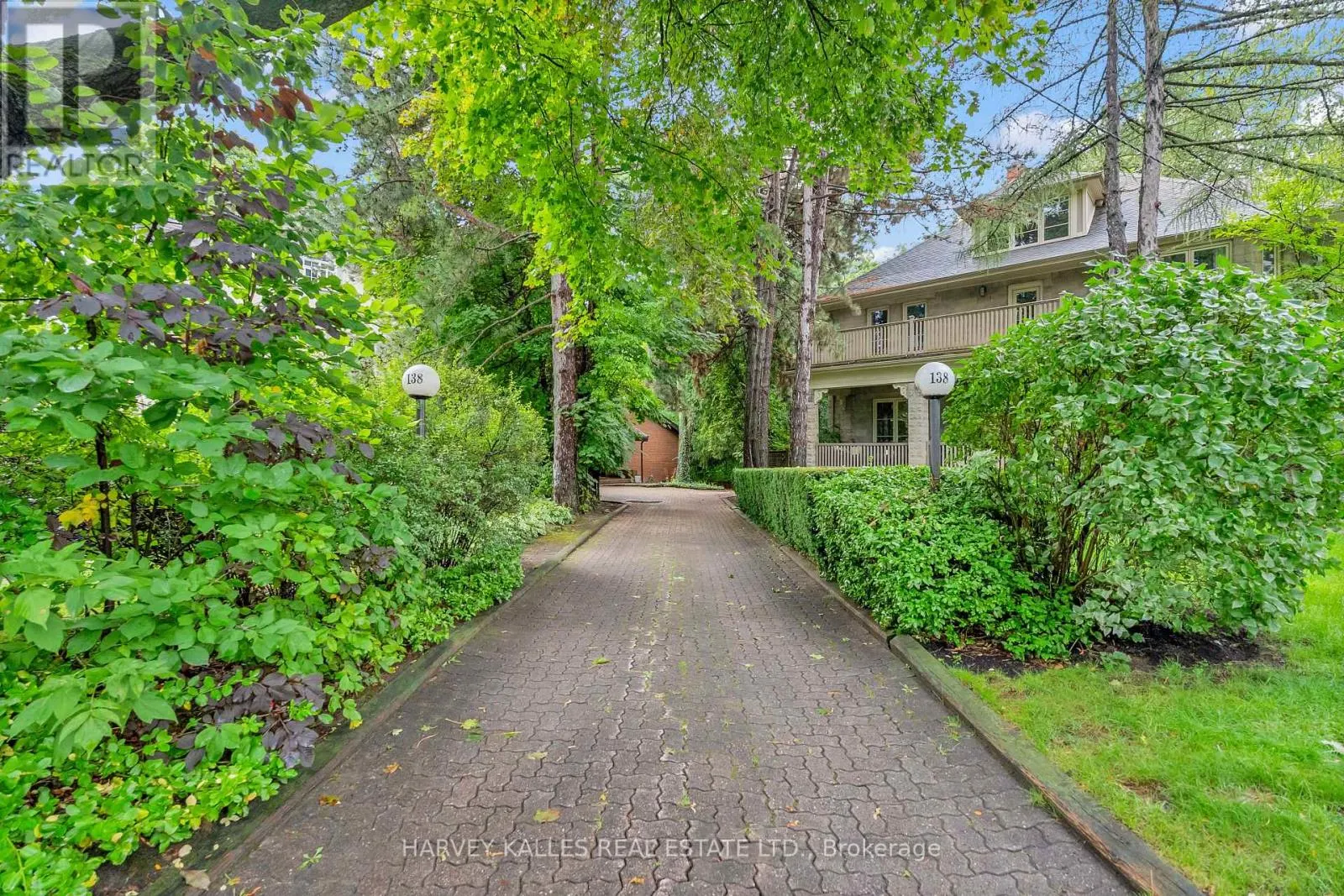 138 ROSEWELL AVENUE