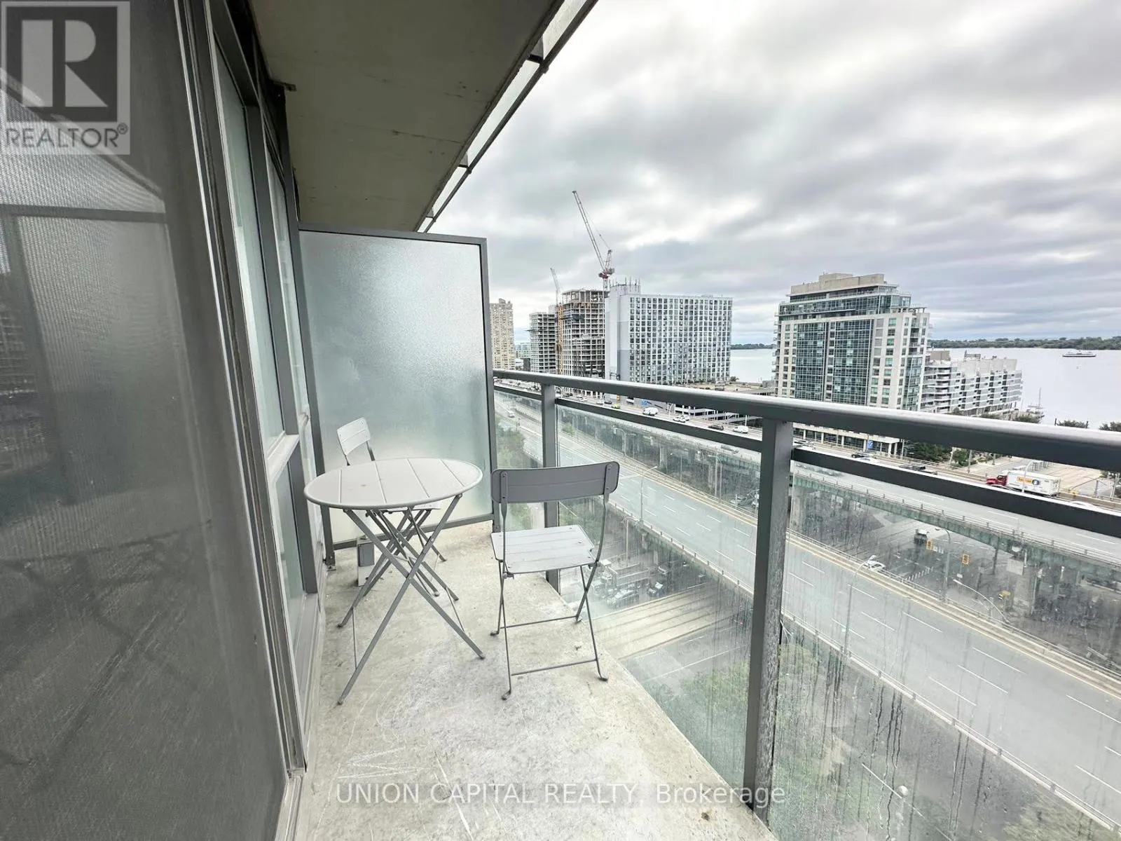 1212 - 11 BRUNEL COURT