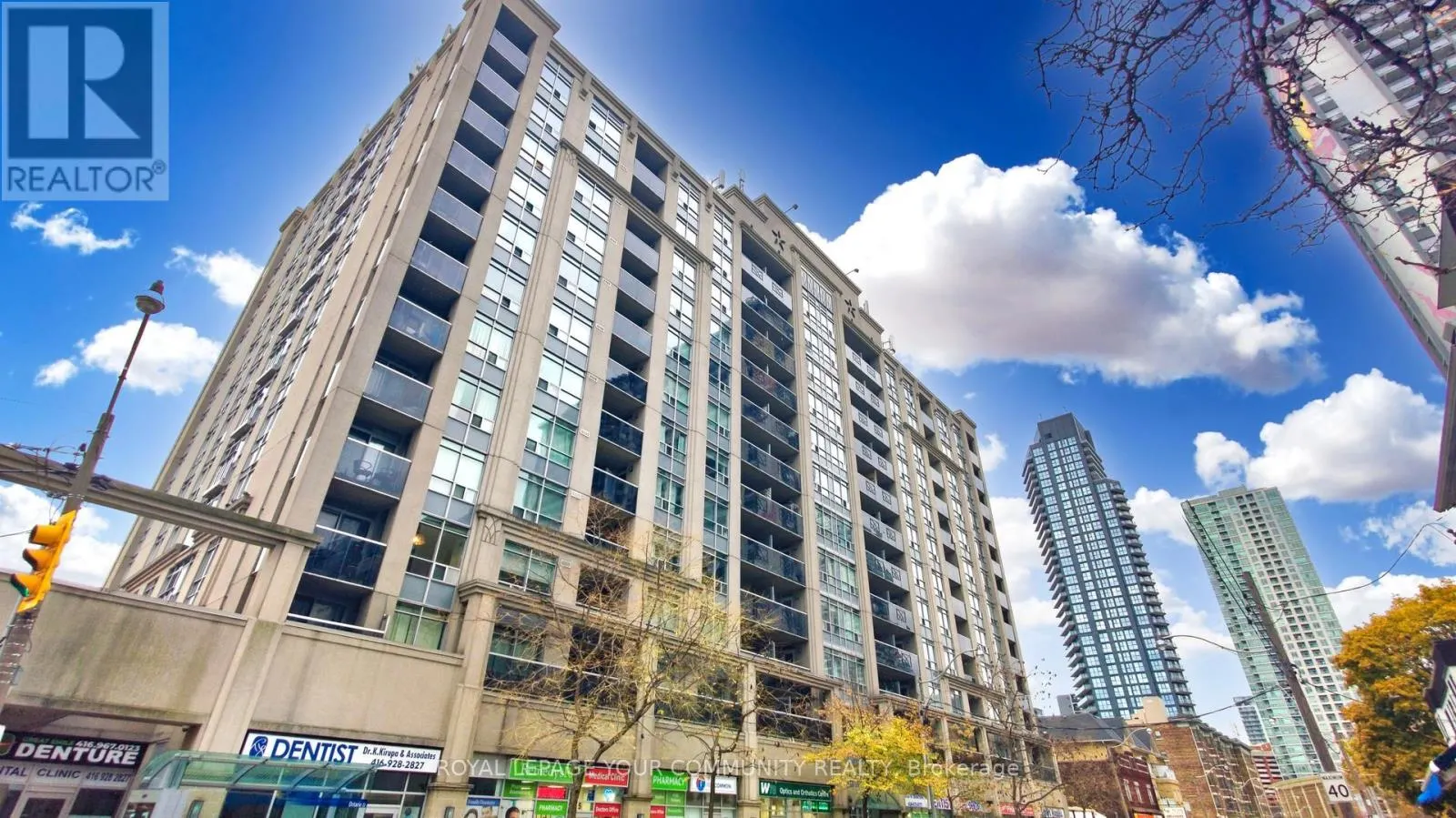 610 - 225 WELLESLEY STREET