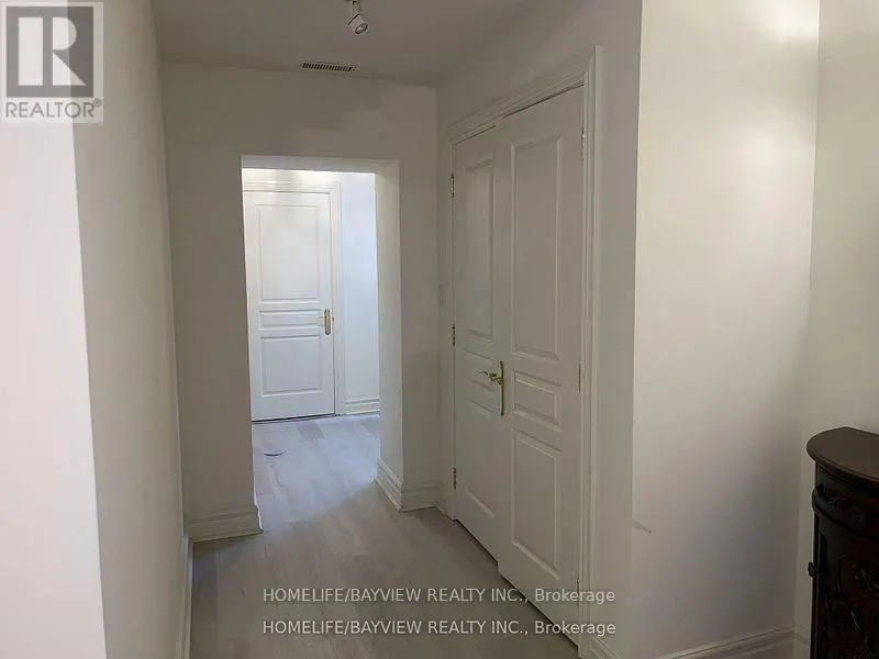 GROUND - 42 COTSWOLD CRESCENT