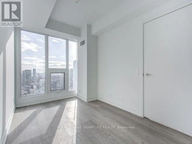 2307 - 181 DUNDAS STREET E