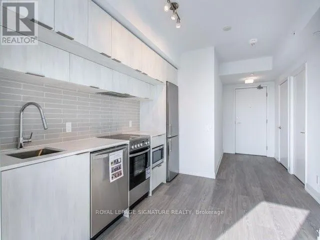 2307 - 181 DUNDAS STREET E