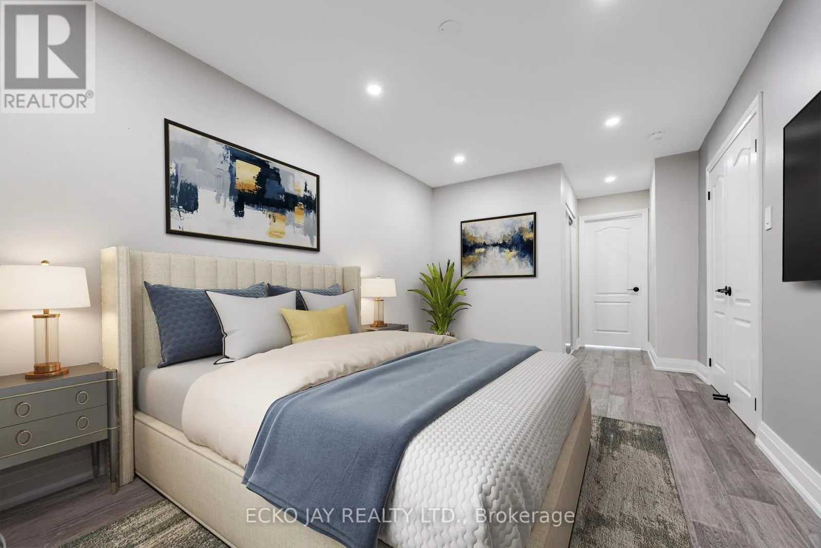 32 HIRONDELLE PLACE