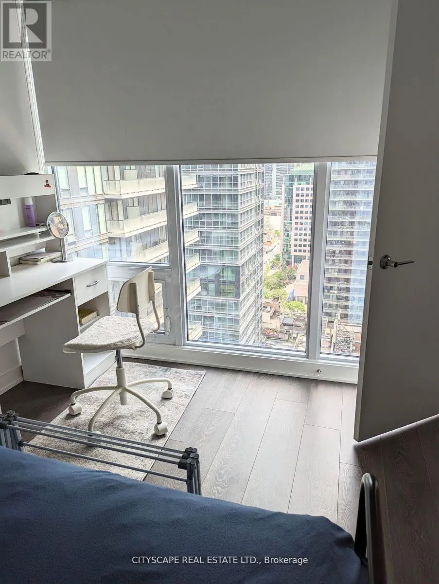 2701 - 115 BLUE JAYS WAY