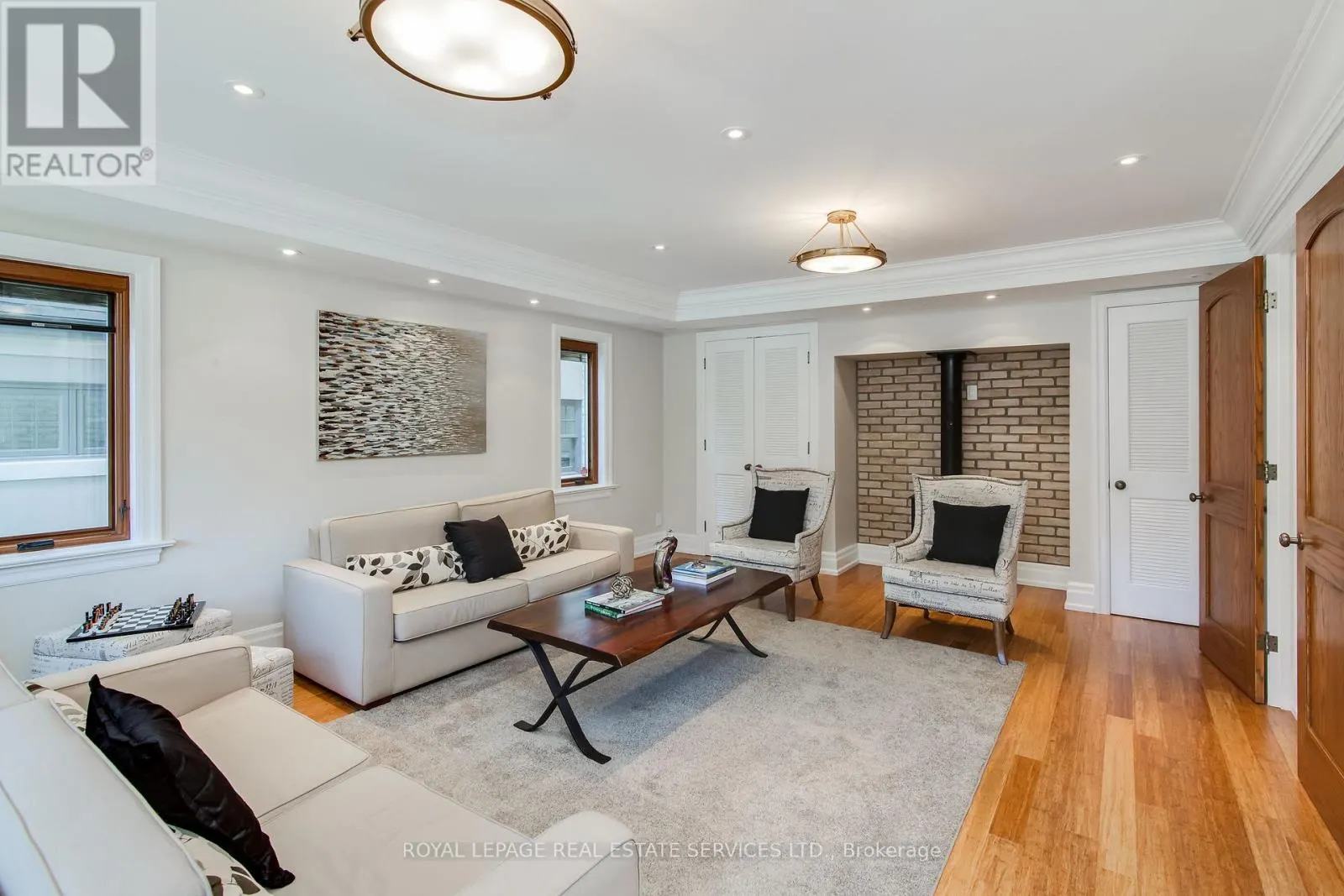 441 ORIOLE PARKWAY