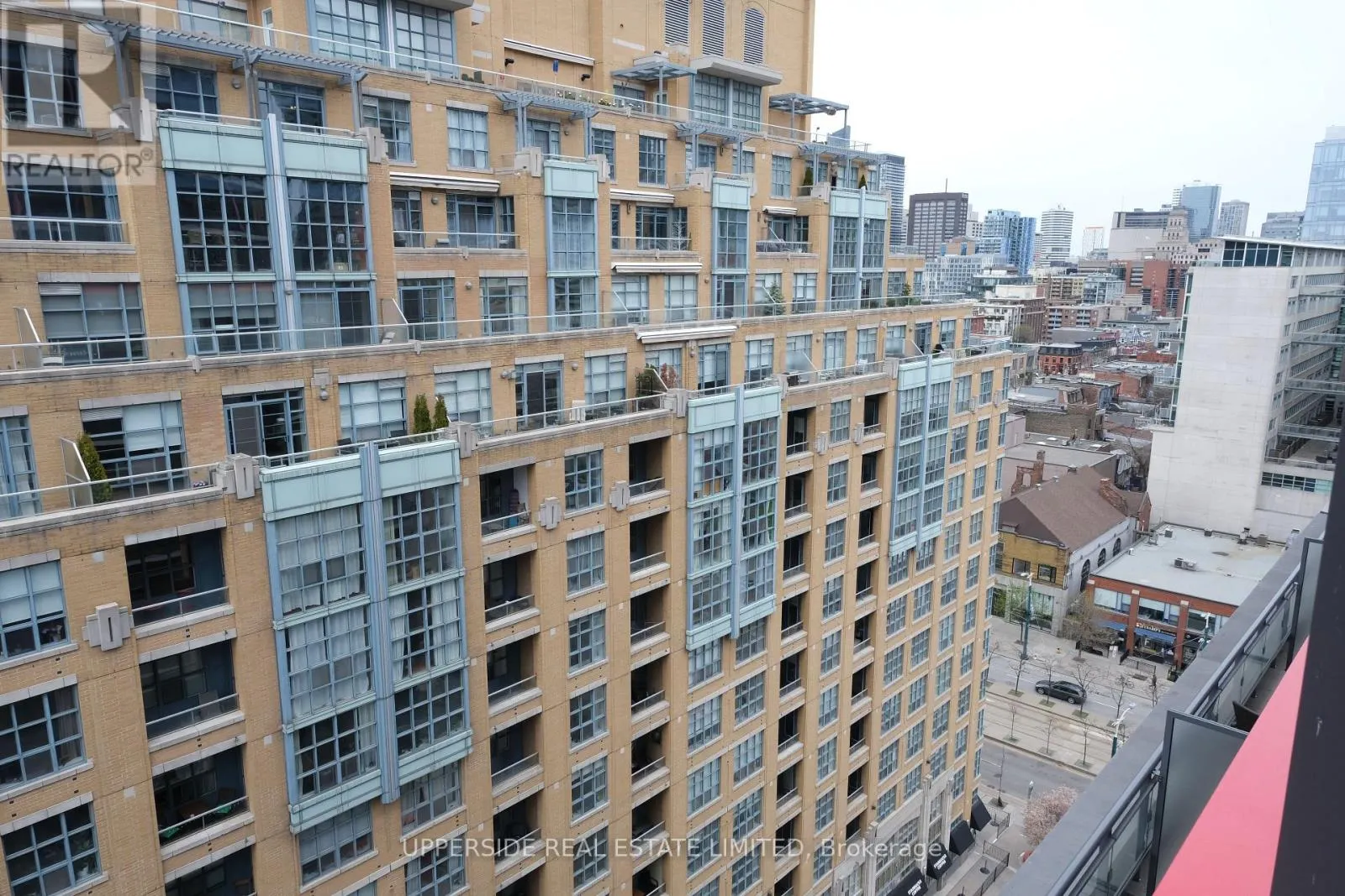 1410 - 435 RICHMOND STREET W