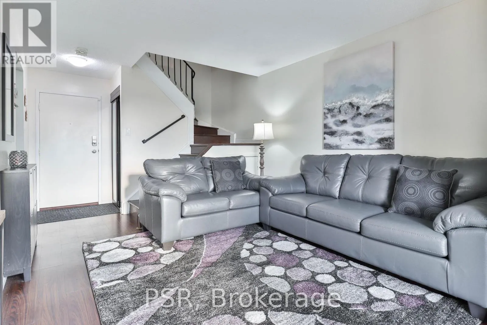 225 - 165 CHEROKEE BOULEVARD
