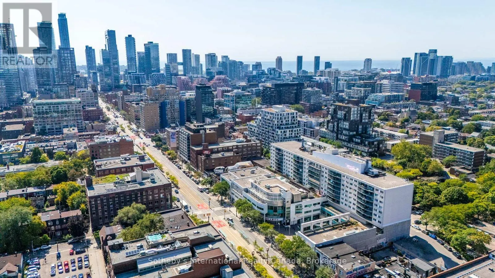 237 - 222 SPADINA AVENUE, #237