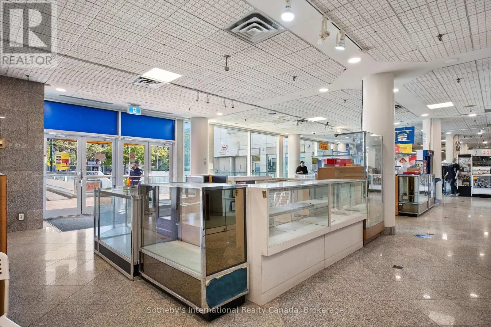 237 - 222 SPADINA AVENUE, #237